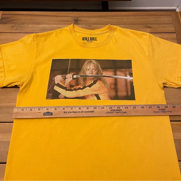 Men’s Kill Bill Volume 1 Quentin Tarantino Movie Promo Shirt Medium Yellow Gold - Picture 8 of 9